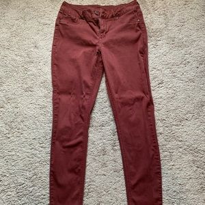 Maroon jeggings